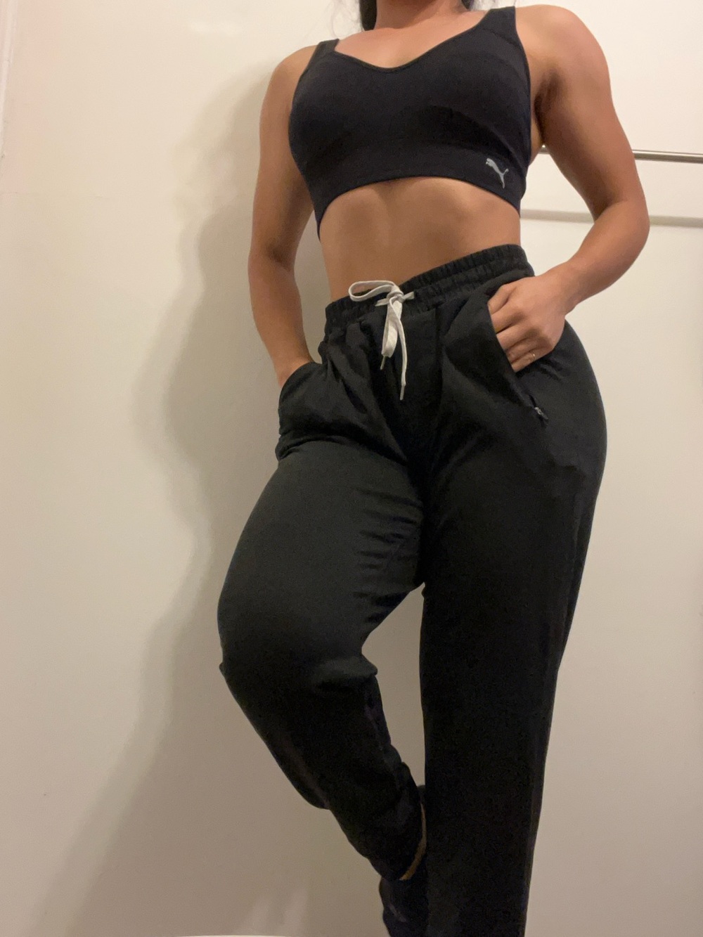 S26 Vuori Pants